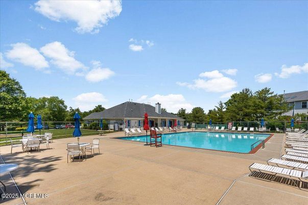 Exterior, Playground, Pool
