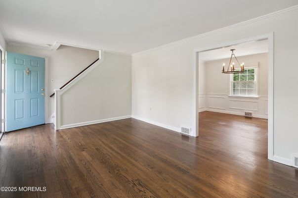 Chandelier, Empty room, Interior, Wood Texture Flooring