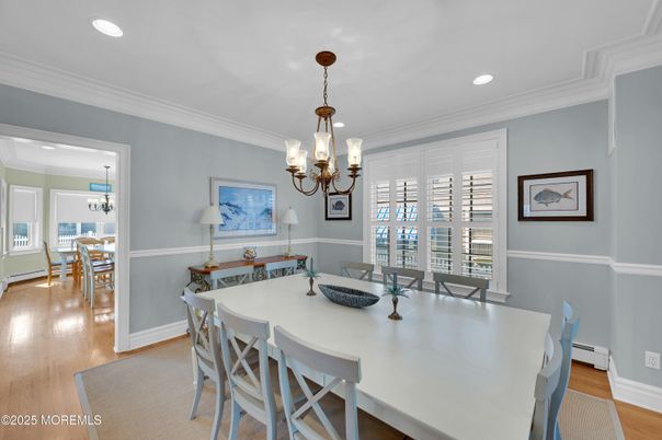 Chandelier, Dining room, Interior, Recessed Lighting, Wood Texture Flooring