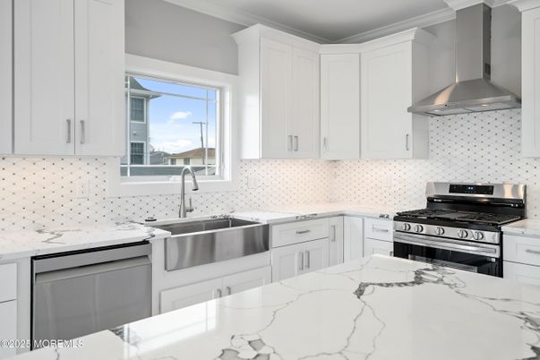 Interior, Kitchen, Stainless Steel Appliances