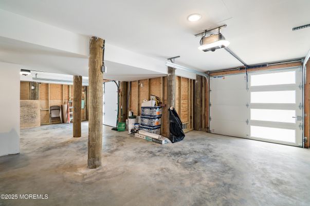 Garage, Interior