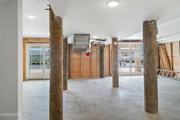 Garage, Interior, Recessed Lighting