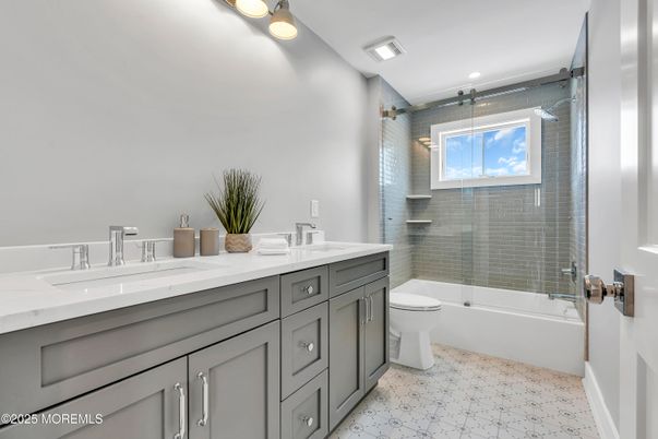 Bathroom, Dual Sink Vanities, Glass Shower, Interior, Recessed Lighting