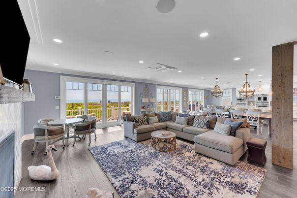 Chandelier, Dining room, Interior, Living room, Pendant Lights, Recessed Lighting, Wood Texture Flooring