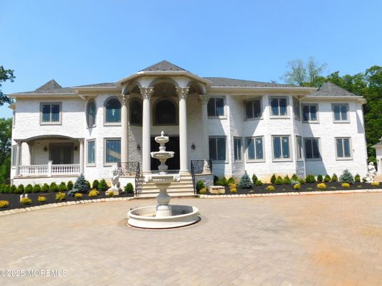 Exterior, Facade, French Provincial