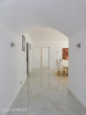 Dining room, Interior