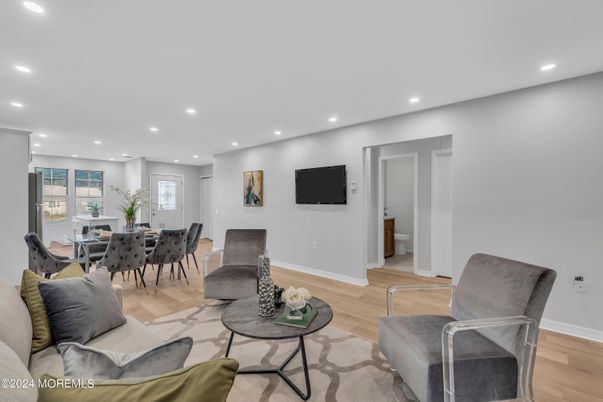 Dining room, Interior, Living room, Recessed Lighting, Wood Texture Flooring