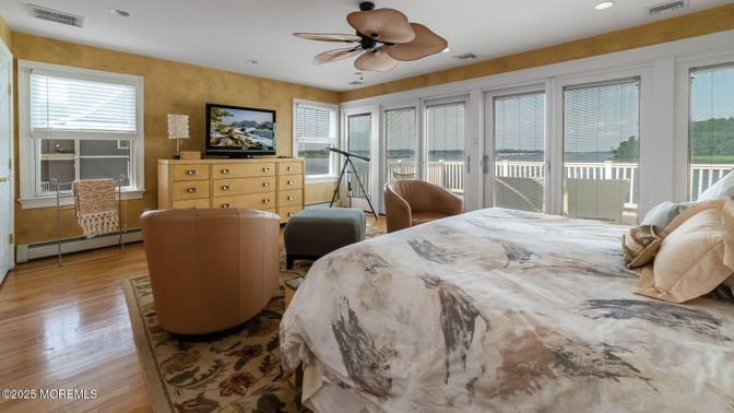 Bedroom, Interior, Recessed Lighting, Water, Wood Texture Flooring