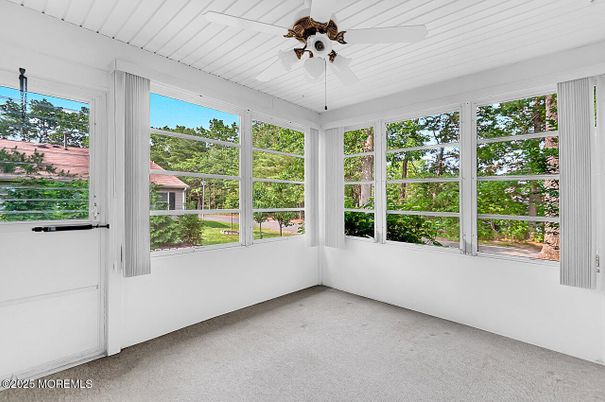 Empty room, Interior, Sun Room