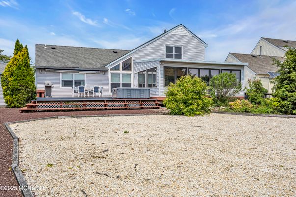 Exterior, Facade, Cape Cod