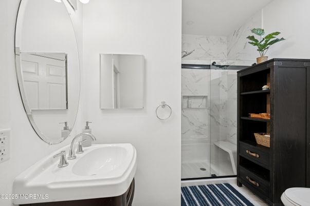 Bathroom, Interior, Marble Walls