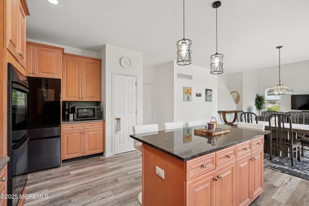 Dining room, Interior, Kitchen, Pendant Lights, Recessed Lighting, Wood Texture Flooring