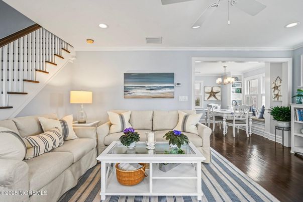 Chandelier, Dining room, Interior, Living room, Recessed Lighting, Wood Texture Flooring