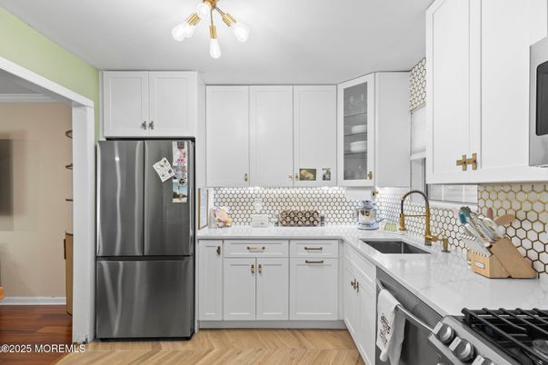 Interior, Kitchen, Stainless Steel Appliances, Wood Texture Flooring