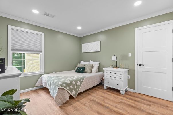 Bedroom, Interior, Recessed Lighting, Wood Texture Flooring