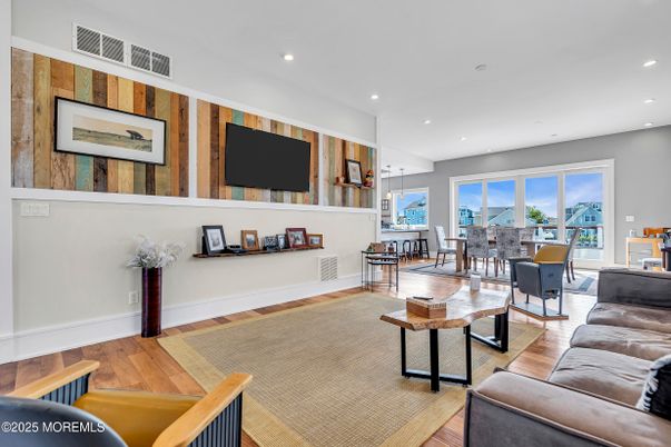 Dining room, Interior, Living room, Recessed Lighting, Water, Wood Texture Flooring