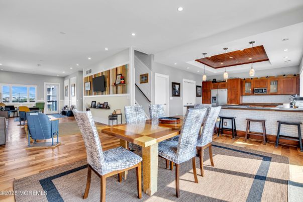 Dining room, Interior, Kitchen, Pendant Lights, Recessed Lighting, Wood Texture Flooring