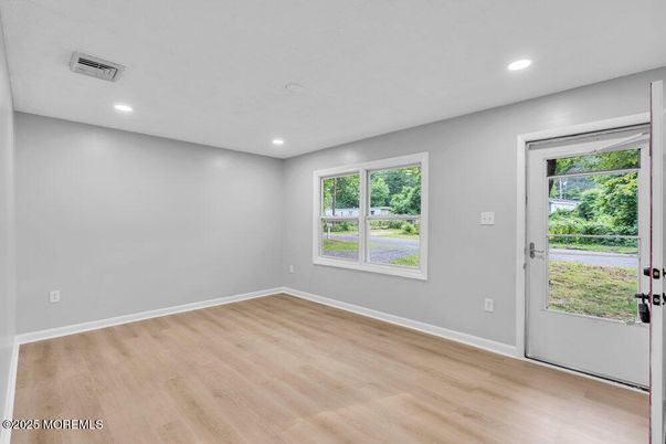 Empty room, Interior, Recessed Lighting, Wood Texture Flooring