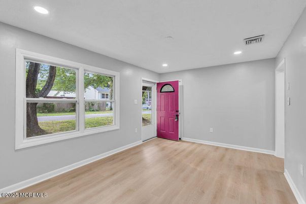 Empty room, Interior, Recessed Lighting, Wood Texture Flooring