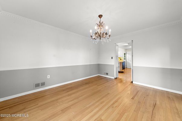 Chandelier, Empty room, Interior, Wood Texture Flooring