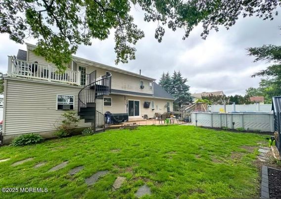 Backyard, Exterior, Playground