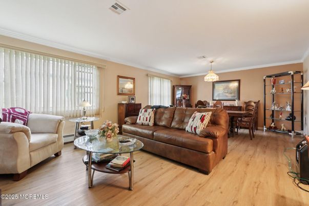 Chandelier, Dining room, Interior, Living room, Wood Texture Flooring