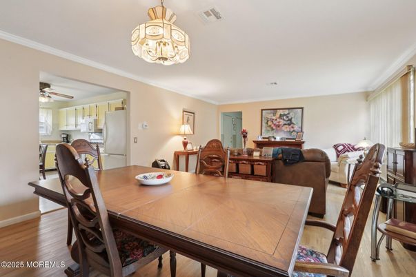 Chandelier, Dining room, Interior, Kitchen, Wood Texture Flooring