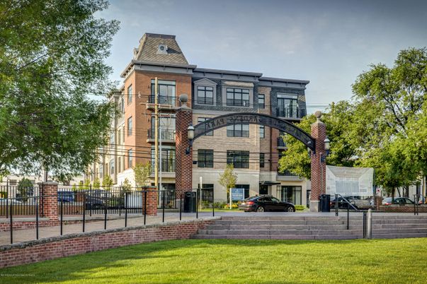 Exterior, Facade, Brick Facade, Rowhouse