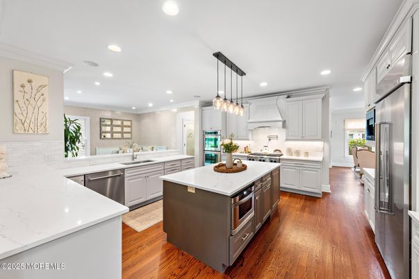Interior, Kitchen, Pendant Lights, Recessed Lighting, Stainless Steel Appliances, Wood Texture Flooring
