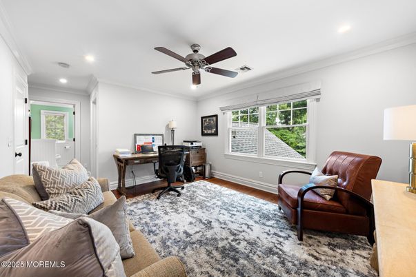 Home Office, Interior, Recessed Lighting, Wood Texture Flooring