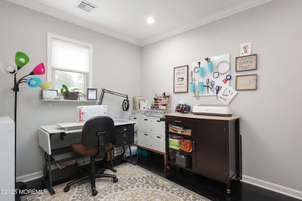 Home Office, Interior, Recessed Lighting, Wood Texture Flooring