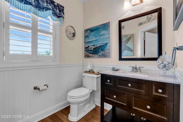 Bathroom, Interior, Wood Texture Flooring