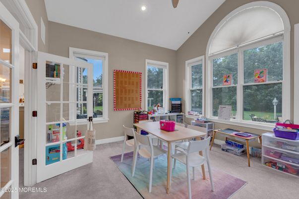 Dining room, Interior, Recessed Lighting