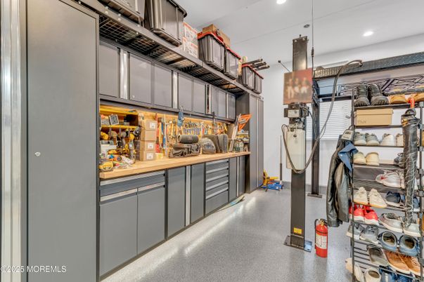 Fitness Equipment, Interior, Recessed Lighting