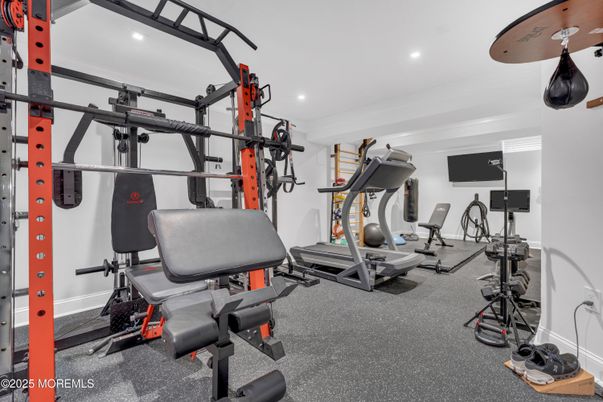Fitness Equipment, Interior, Recessed Lighting