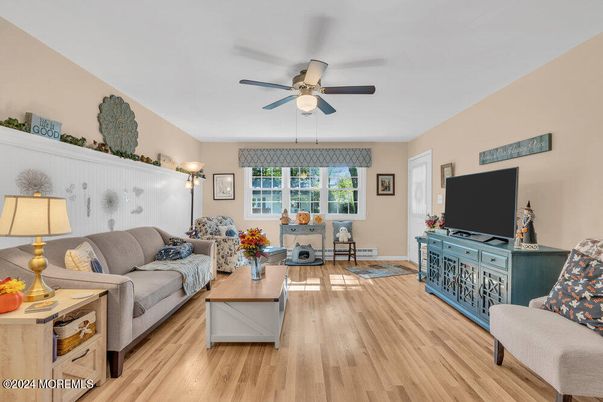 Dining room, Interior, Living room, Wood Texture Flooring