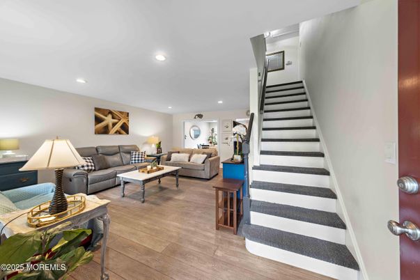 Interior, Living room, Recessed Lighting, Wood Texture Flooring