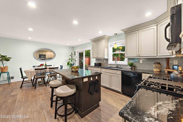 Dining room, Interior, Kitchen, Recessed Lighting, Wood Texture Flooring