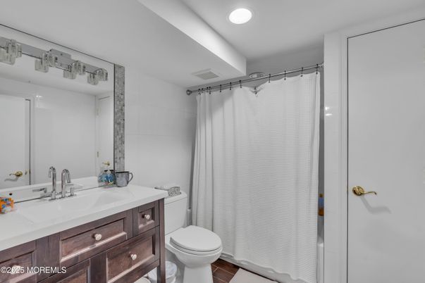 Bathroom, Interior, Recessed Lighting, Wood Texture Flooring