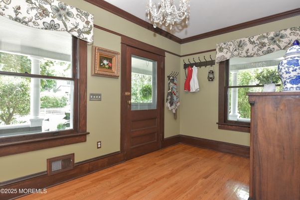 Chandelier, Interior, Wood Texture Flooring