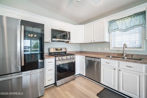 Interior, Kitchen, Stainless Steel Appliances, Wood Texture Flooring