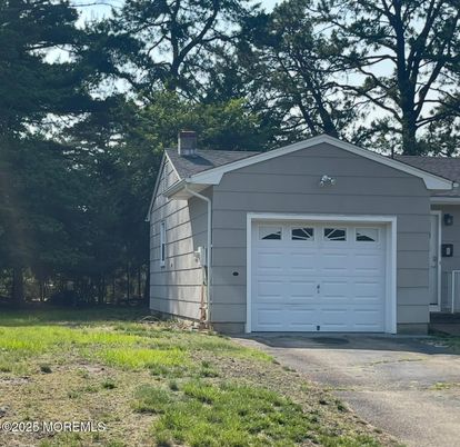 Backyard, Detached Garage, Exterior