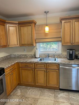Interior, Kitchen, Pendant Lights, Stainless Steel Appliances