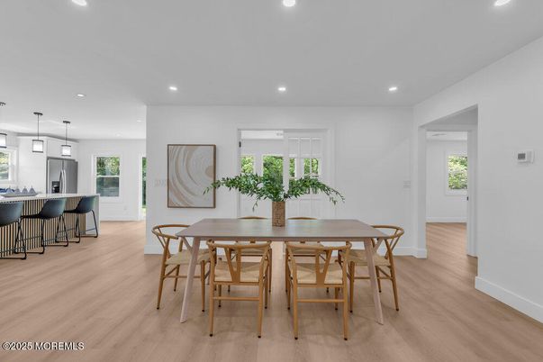 Dining room, Interior, Kitchen, Pendant Lights, Recessed Lighting, Wood Texture Flooring