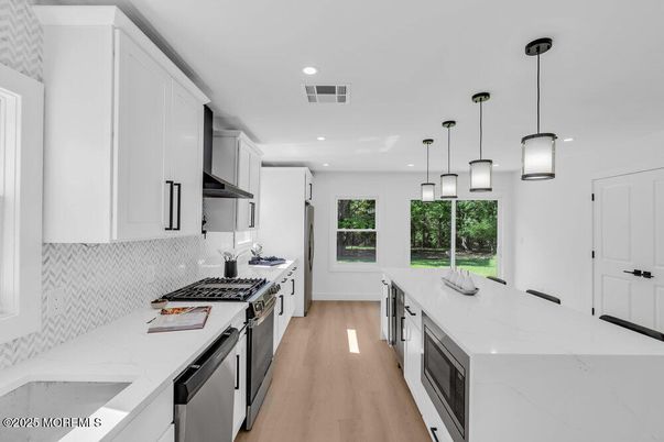 Interior, Kitchen, Pendant Lights, Recessed Lighting, Wood Texture Flooring