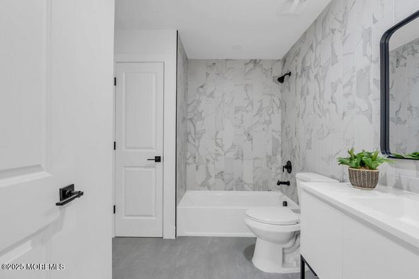 Bathroom, Interior, Marble Walls