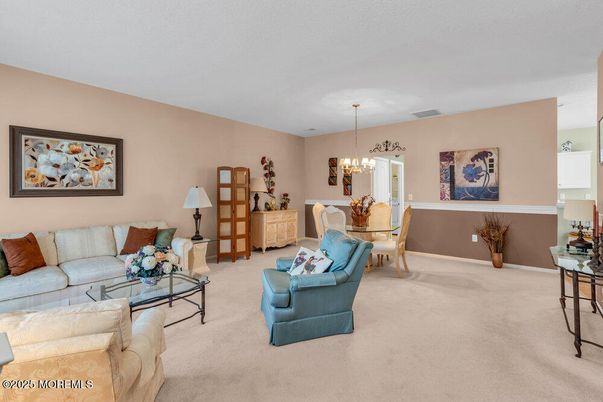 Chandelier, Dining room, Interior, Living room