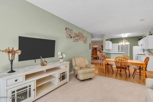 Dining room, Interior, Kitchen, Pendant Lights, Wood Texture Flooring
