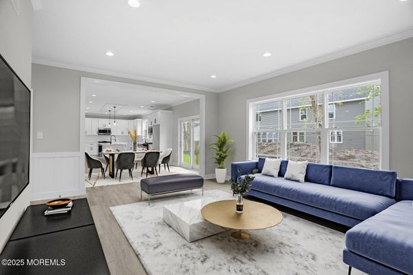 Dining room, Interior, Kitchen, Living room, Pendant Lights, Recessed Lighting, Stainless Steel Appliances, Wood Texture Flooring