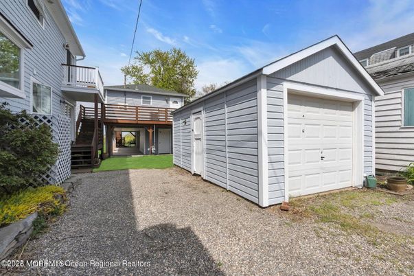 Backyard, Detached Garage, Exterior